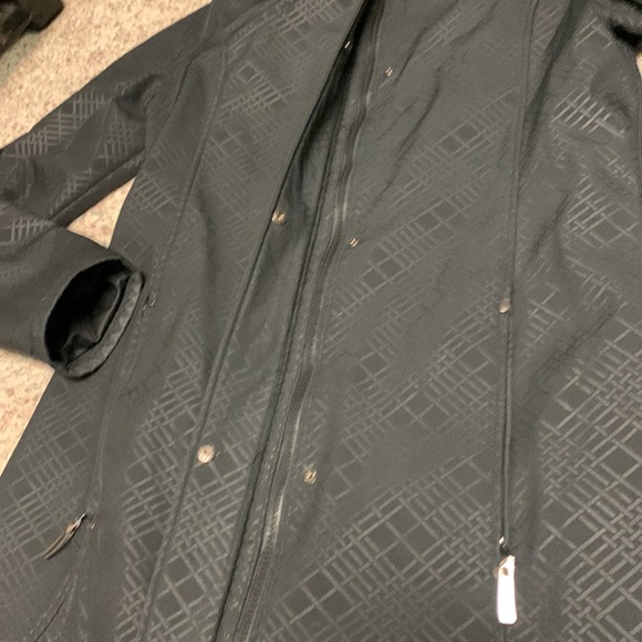 Long hooded fall / Shell jacket - Picture 3 of 12